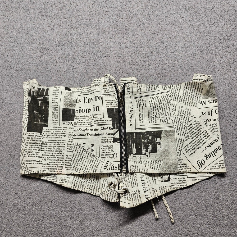 Hers & Mine Corset Belt Womens L Multi Newspaper Print Lace Up Front Back Zip - Picture 2 of 12